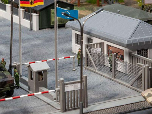 
Spur G Militär
Spur G Militär bringt eine...