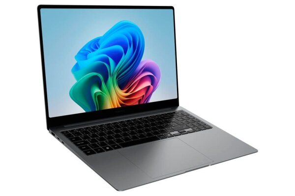 SAMSUNG Galaxy Book5 Pro Laptop 40,6 cm (16,0 Zoll), 16 GB RAM, 512 GB SSD, Intel® Core™ Ultra 5 226V