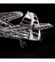Artesania Latina 1/16 MESSERSCHMITT BF109 IN METAL WITH WORKING LIGHTS AND ENGINE