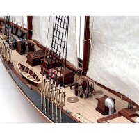 Artesania Latina 1/75 BLUENOSE II
