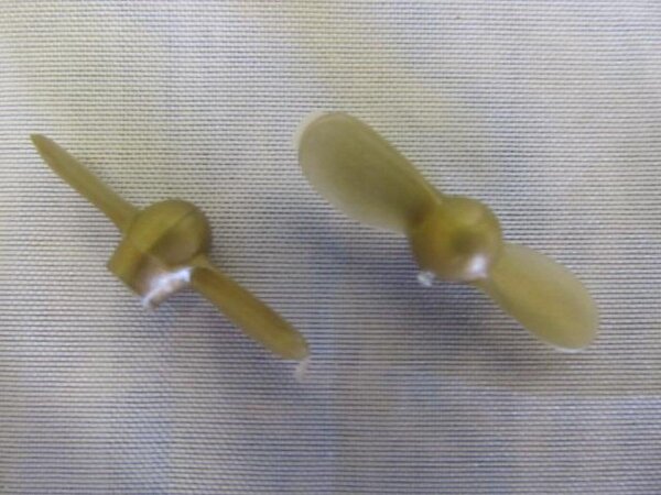 KrickSchiffsschraube 2-Bl. 28 mm M2 (2)