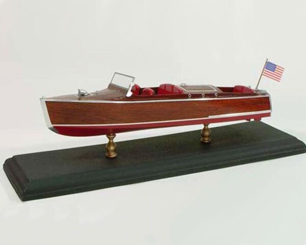 KrickChris-Craft 24 ft. Runabout 1929 1:24 Bausatz
